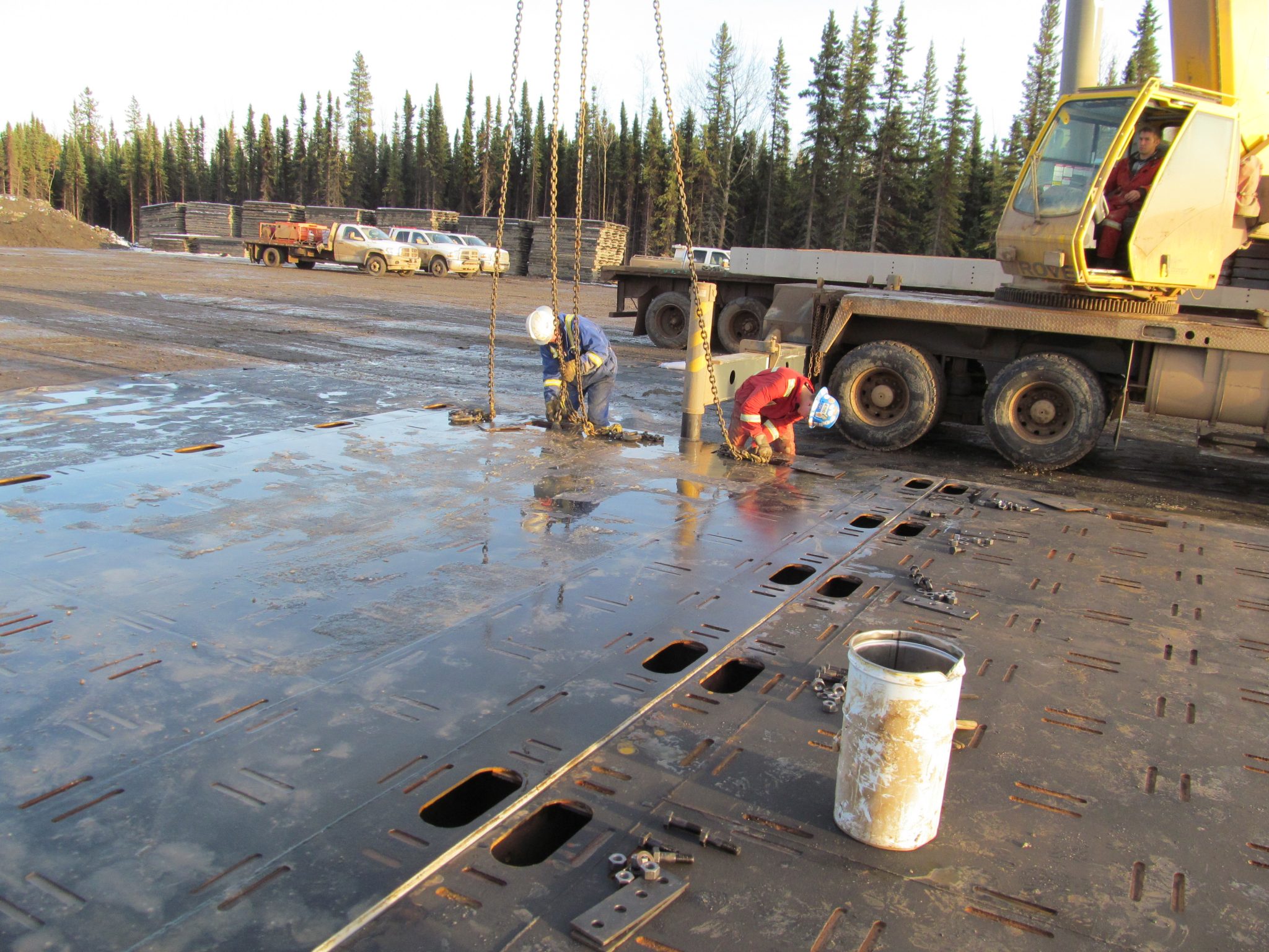 Piling Drivers | Bridge Construction & Mat Rental - Great Northern Bridgeworks